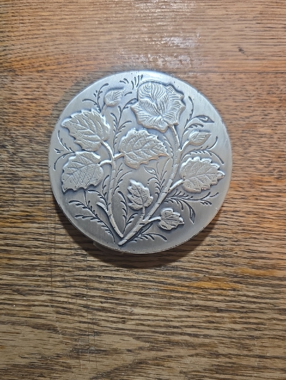 Pewter(?) Hampden Powder Compact